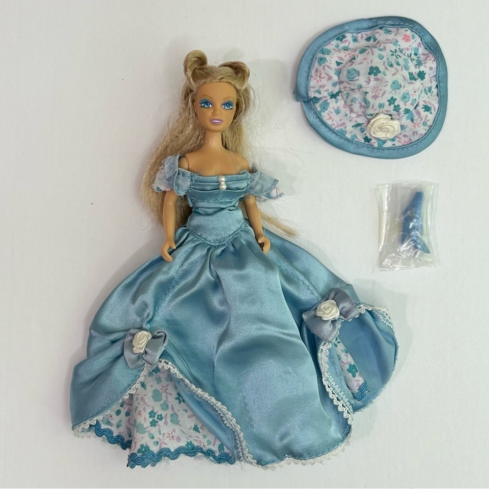 Starr Model Agency Doll Beautiful Belle Collection Modeled by Dawn